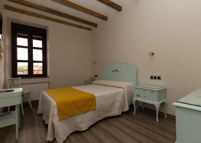 אורחן Sierra De La Culebra